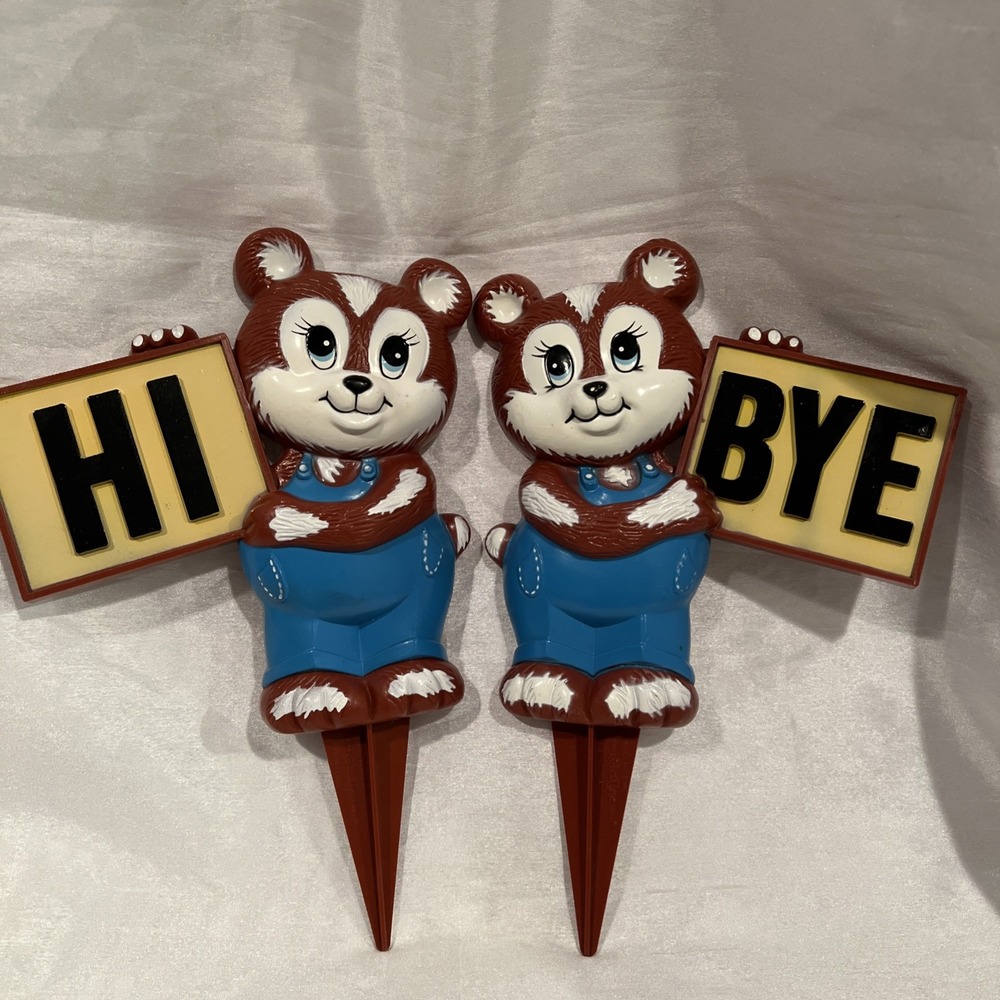 1988 Vintage‎ Artline Lawn Decoration Hi & Bye Bears New No. 6345 Hi Bye Signs